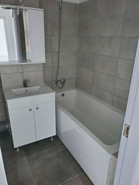 Militari, Iuliu Maniu, A1,